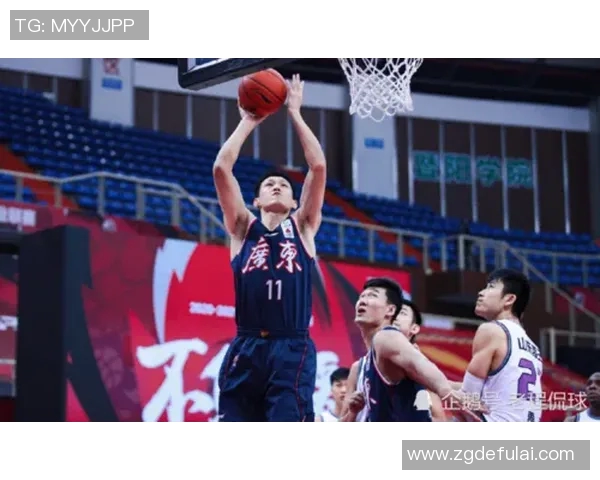 CBA精彩回放广东对阵山东的激烈比赛全程回顾与分析