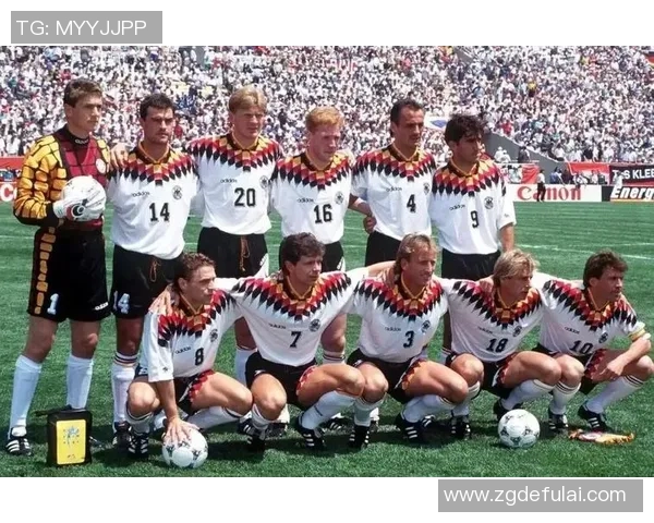 世界杯经典对决德国队迎战朝鲜队激情碰撞引发全球关注 世界杯经典对决德国队迎战朝鲜队激情碰撞引发全球关注