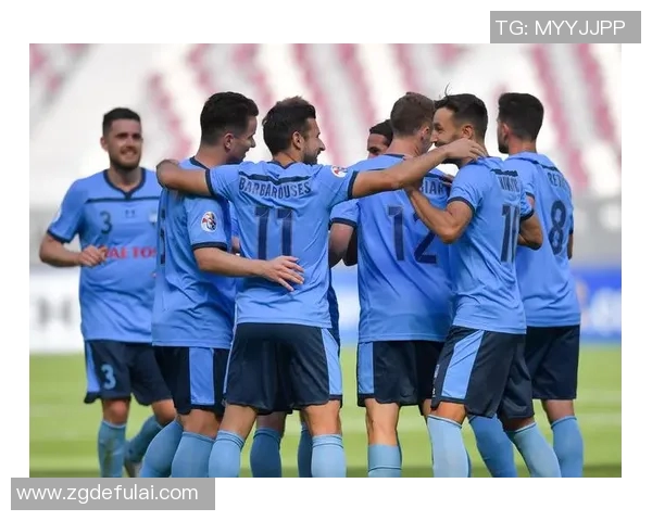 上港对阵悉尼足球比赛现场直播精彩回顾与赛况分析全程跟踪报道