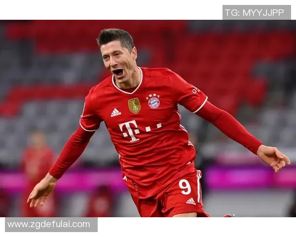 莱万背叛旧主引发拜仁球迷愤怒大嘘声称其忘恩负义